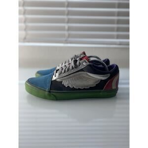 VANS Old Skool x Marvel Avengers Size 11 2018